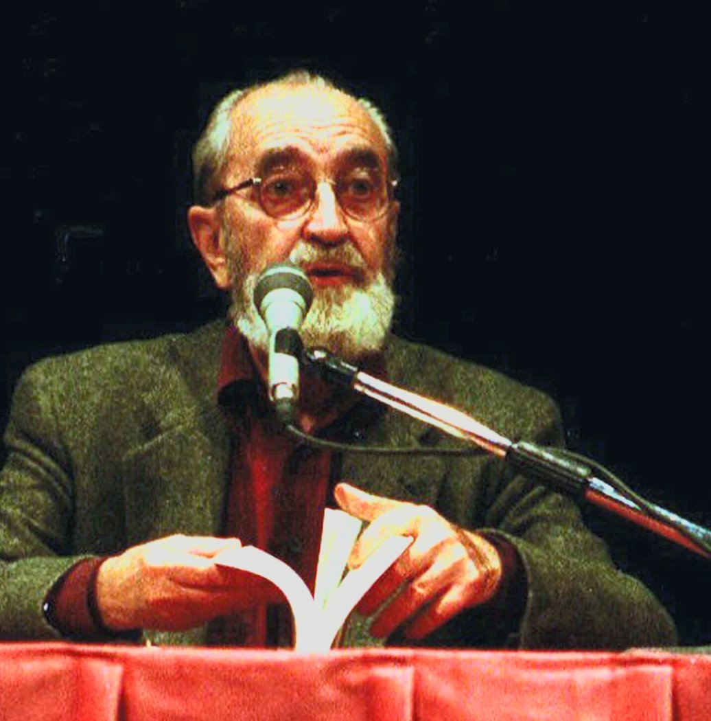 Ángel González